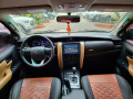 toyota-fortuner-2019-small-1