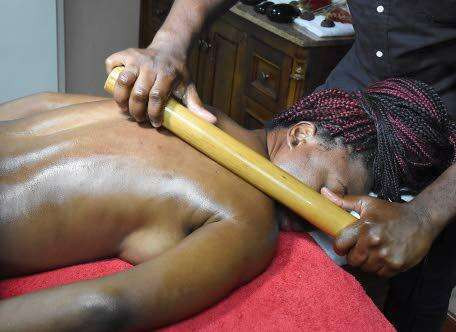 massage-jamaican-ultra-sensuel-et-nuru-big-0