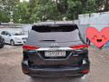 toyota-fortuner-2018-small-5