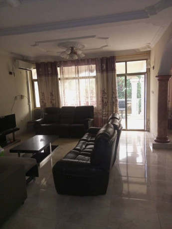 location-appartement-a-ngaliema-big-2