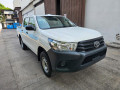 toyota-hilux-2022-small-0
