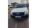 toyota-hilux-2012-small-0