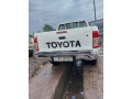toyota-hilux-2012-small-1
