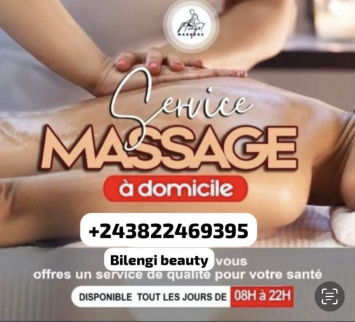service-de-massage-a-domicile-avec-des-masseuses-professionnel-et-discretion-big-0